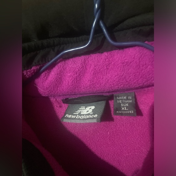 New Balance jacket - Picture 3 of 4